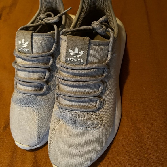 Adidas - Picture 2 of 2